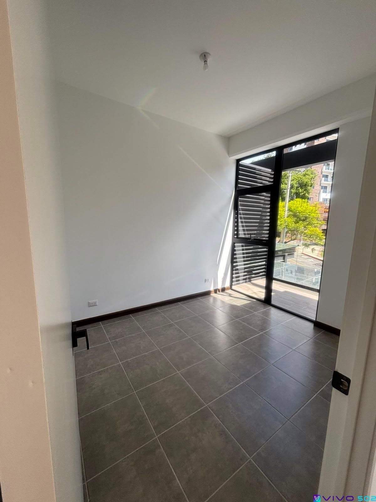 Lindo apartamento para estrenar en zona 15 VHI - Image 4