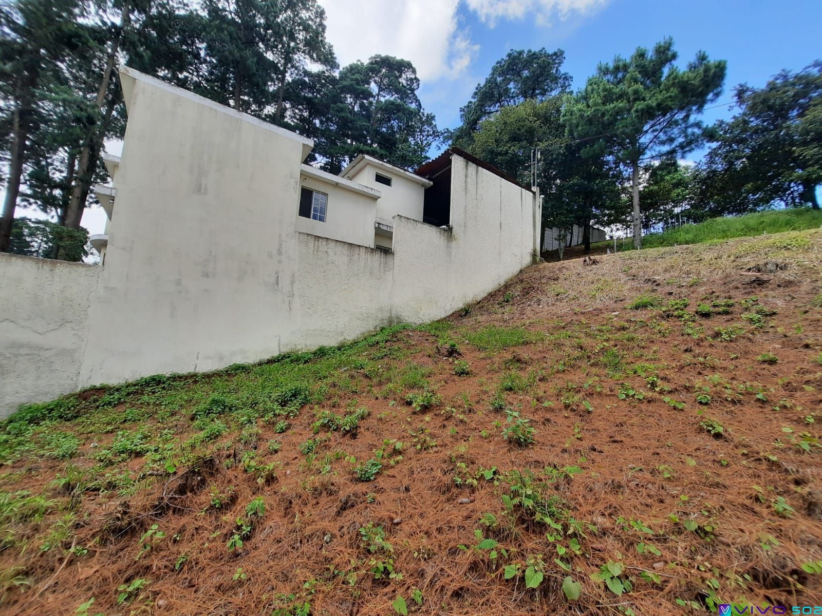 Terreno en Venta en Condominio Peña Dorada Zona 16 - Image 2