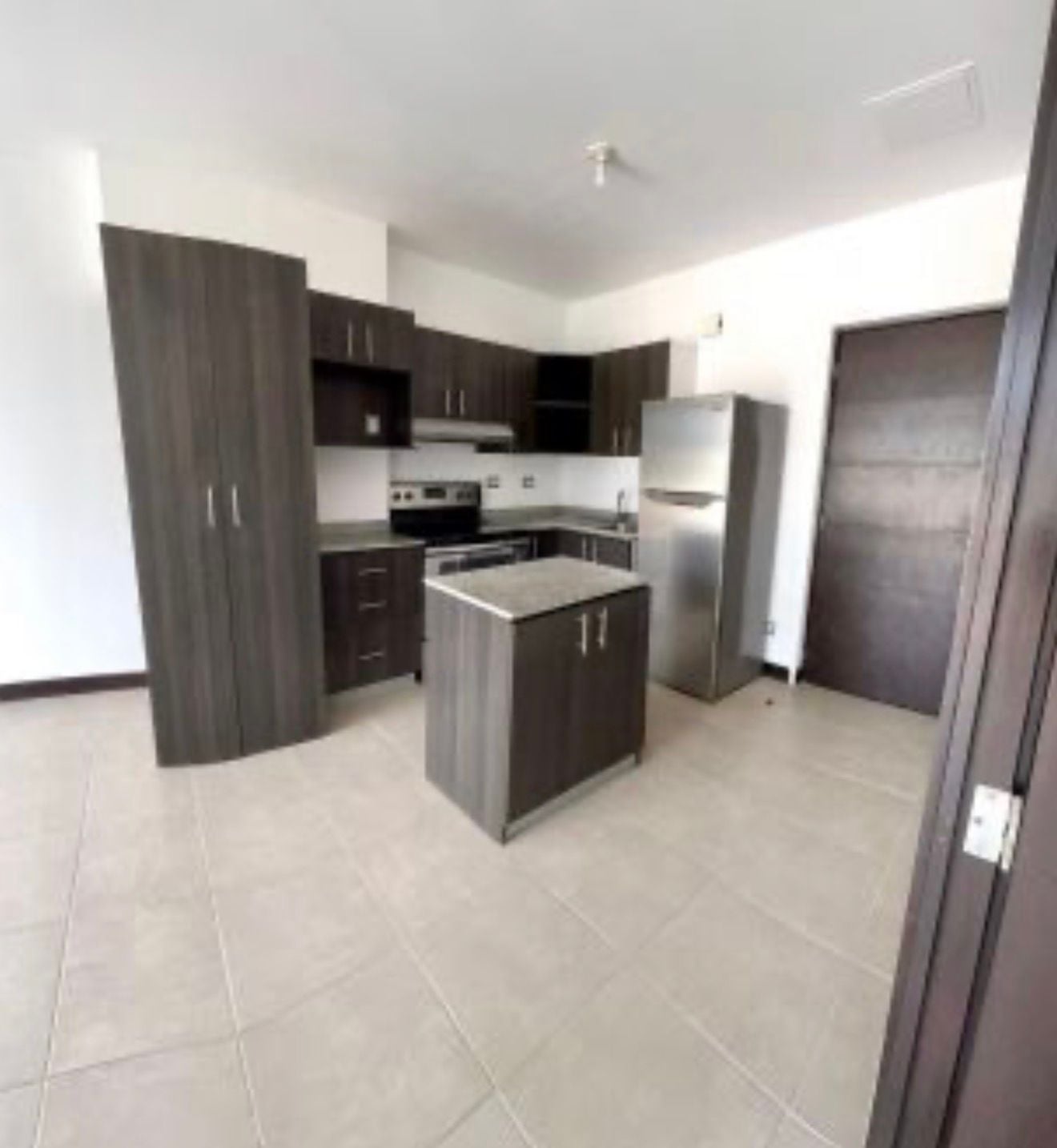Apartamento en Edificio Destiny - Image 4